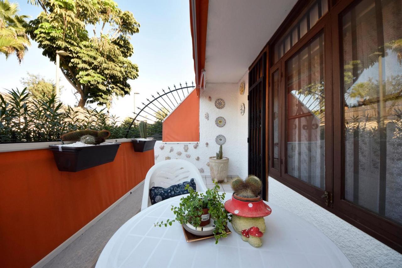 Las Americas House Seafront プラヤ・デ・ラス・アメリカス エクステリア 写真